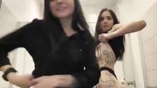 SpankBang.com_valeriankaa+with+karina+have+a+fun+3_720p