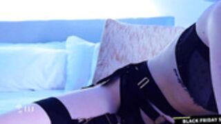 chloewildd sexy whore. Should start to b/g on CB too