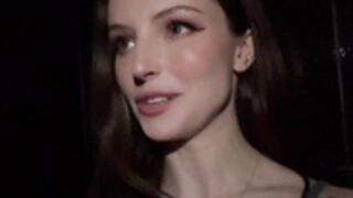 Dainty Wilder Elevator Blowjob