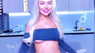 AlexisGrays Blonde squirts within first 60 seconds