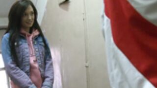 Julie Vee ❤️ First Date Sex With A Waiter