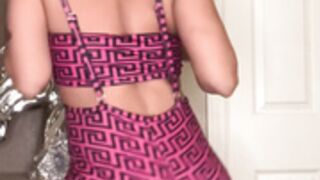 Latina Twerking Naked