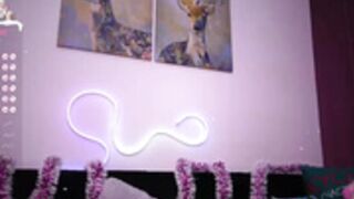 JuicyyAngel_BongaCams_2023-12-26_20-37-17