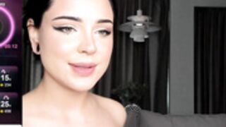 Girl_of_yourdreams suck big dildo