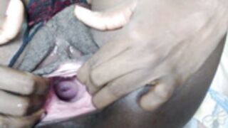 Coral gaping huge pussy with cervix