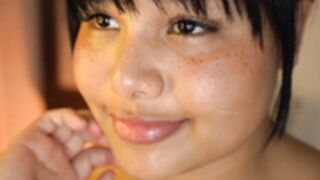 itsyaraa_Chaturbate_2023-12-27_23-32-18