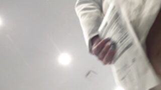 CAMERA UPSKIRT SIN BRAGAS 2