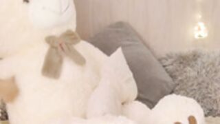 Kitty_Lowell_Flirt4Free_2024-01-04_01-12-46
