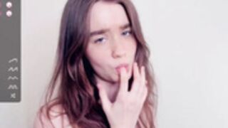 Marionfuuller - Finger licking with eye contact