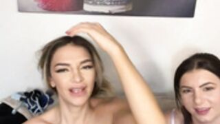 AnastasiaRoberts and AnaisMayer