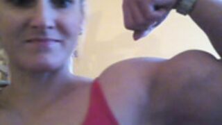 Lena Big Biceps Quick Flex