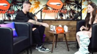 DaintyWilder squirts during podcast