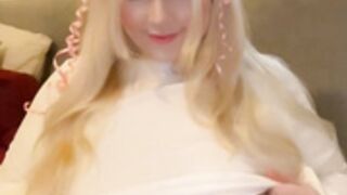 Schnataa reveal and shake