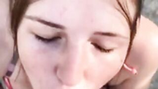 Lena Pape aus Herne - Public Blowjob am Strand