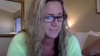 talltanblonde - flashing titties
