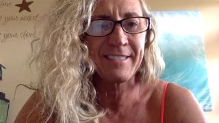 talltanblonde - flashing hard nipples
