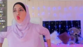BasimaSaadi_BongaCams_2024-01-09_22-43-15
