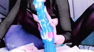 cuty_lucy tennis ball sized anal beads