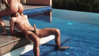 Leolulu Intense Pool Sextape
