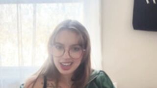 tiktoker creamyranchgirl  JOI
