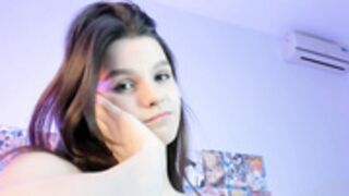 WendyReilly_2024-01-11 Wendy teasing you - No Nude -2/6