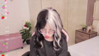 _Yuqi_ - 4 Part 1