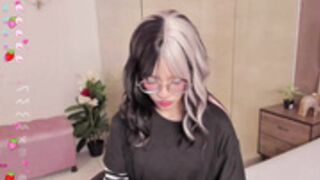 _Yuqi_ - 4 Part 1