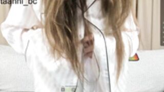 Taan 210224 2300 Lush-Teasing