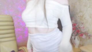 2023-04-10 bare shoulders, panties, ass