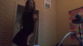 Девушка
