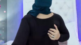 maissa-milf_BongaCams_2024-02-07_02-45-33