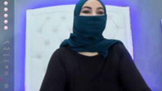 maissa-milf_BongaCams_2024-02-07_02-45-33