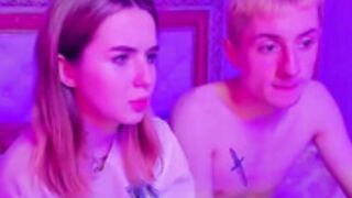evaogkush - makeout hot and heavy