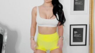 Moniqueeass 2024-02-06 14_05