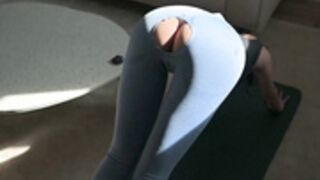 Ruth Lee Ass Fingering and Squirt