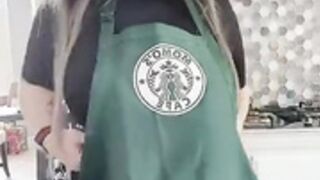 Momo Kun- Starbuck Cosplay