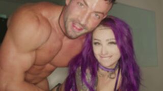 ValericaSteele - Golden Shower 🚿 & Piss Drinking 🍹 Sextape