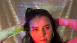 Psychedelicariaa Paint Tease (1 / 2)