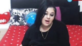 MonicaDiva the sad online pig