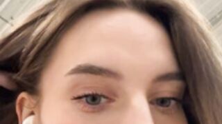 -AngelAri- - public drink squirt (25.01.2024)