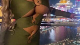 K4ty4nn vegas balcony