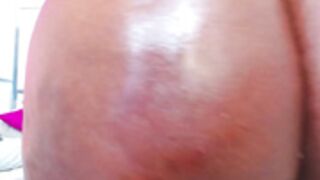 Negra culona follándose