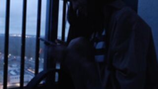 Isa 200512 0300 Fingering&Cigarette