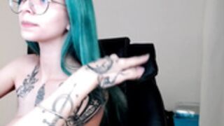 Isa 190904 2215 DoggyPoses&Fingering