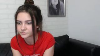 bella_woods_May-16-201