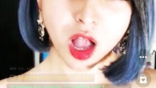 Shemale Jasmin flash tits