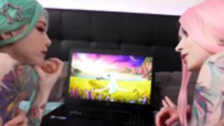 Zirael Rem & Karneli Bandi - Step sister seduce