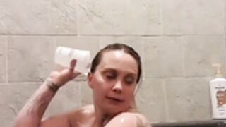 Peeks Solo Bath tub