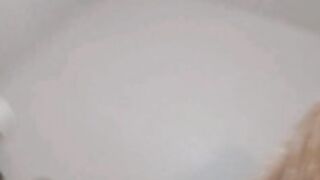 increible_della 20240225