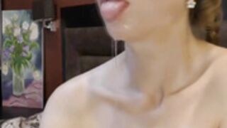 Nicolremy dildo deepthroat